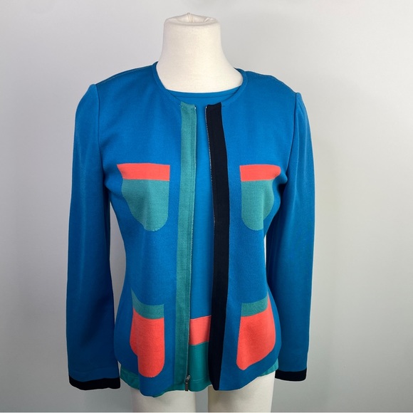 St. John Sweaters - St John 2 piece cardigan jacket and t-shirt set - medium/6